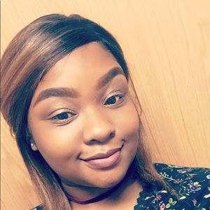 Meet your Posher, Erika